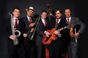 East Star Band Pressefoto